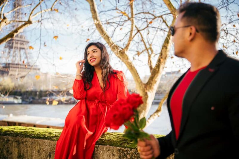 Paris: Premium Professional Photo Shoot - Expert Photographer Pablo and His Approach