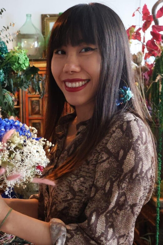 Paris: Preserved Flower Arrangement Workshop - Learning Environment and Instruction