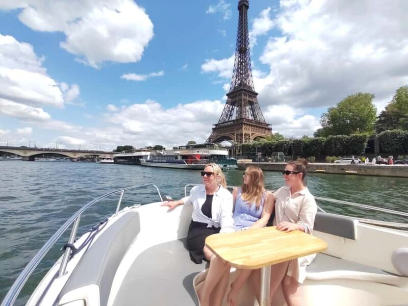 Paris private boat Seine River start near Eiffel Tower - Paris Private Boat Seine River Tour Near the Eiffel Tower: An Intimate Waterway Exploration