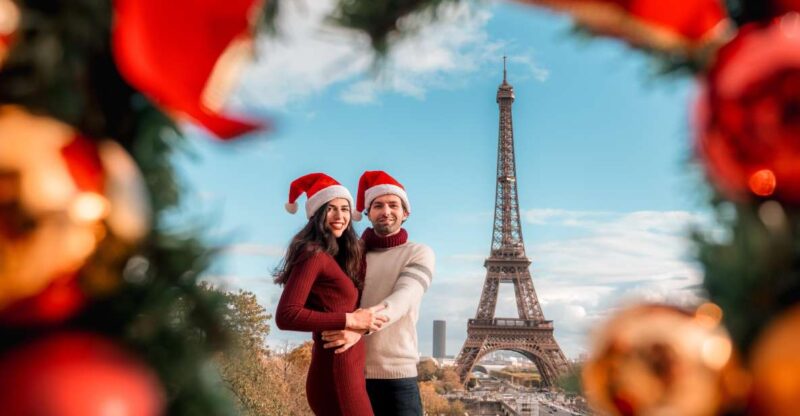 Paris: Private Christmas Photoshoot with Props - Key Points