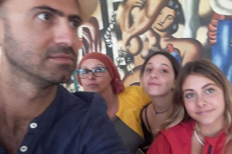 Paris: Private Custom Walking tour with A Local Guide - Selecting the Ideal Duration for Your Visit