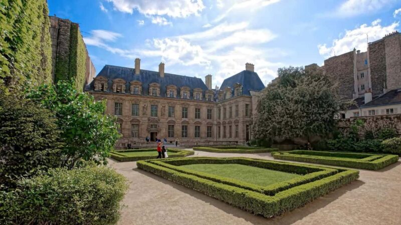 Paris - Private & exclusive Food tour Le Marais - Logistics and Meeting Arrangements