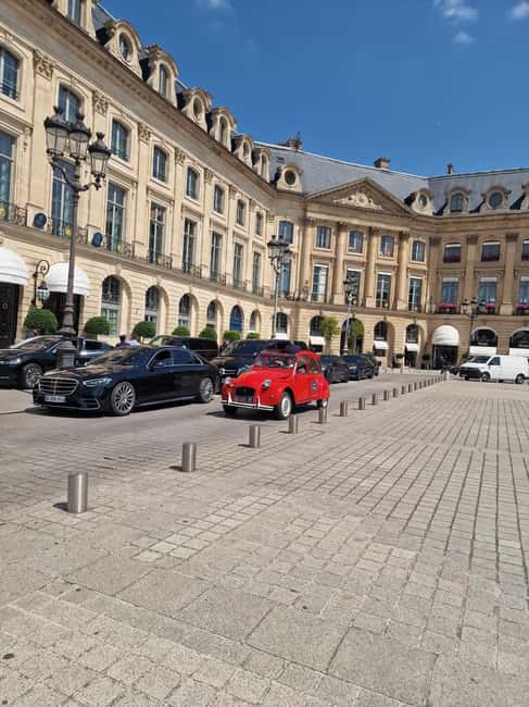 Paris: Private Fashion Tour (Chanel, Dior, Sex & the City) - Learn Fashion Tips and Shopping Secrets from a Parisian Stylist