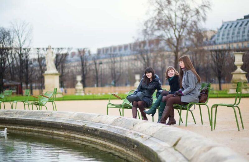 Paris: Private Full Day Tour to Montmartre & Eiffel Tower - Transitioning to Central Paris: Iconic Landmarks and Gardens