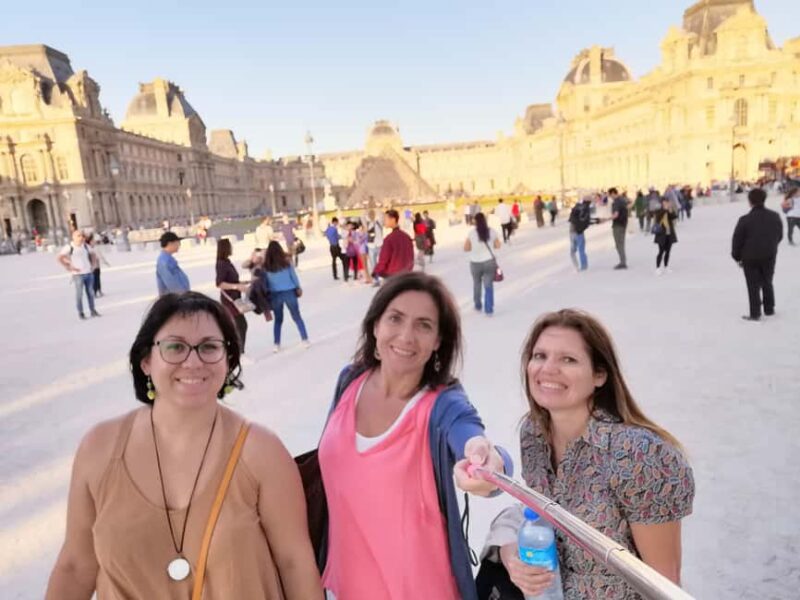 Paris : Private Guide and Private Driver - Explore Paris with a Private Guide and Driver for Four Hours