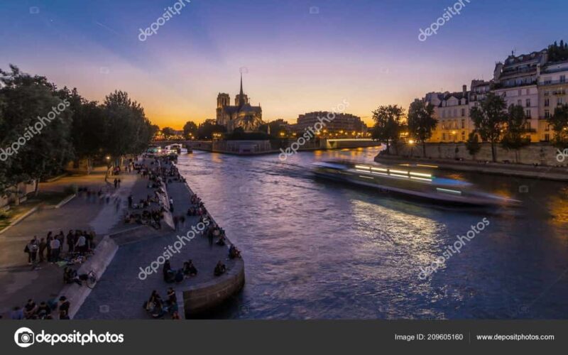 Paris : Private Guide and Private Driver - Visiting the Historic École-Militaire and Invalides