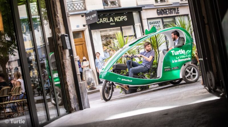 Paris : Private guided tour in Rickshaw bike - Napoléon - Discover Paris in Style on a Private Rickshaw Bike Tour in Napoléon