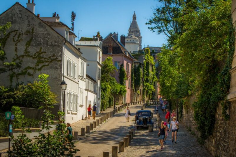 Paris: Private Guided Tour of the Charming Montmartre - Panoramic Views of Paris from Montmartre’s Heights