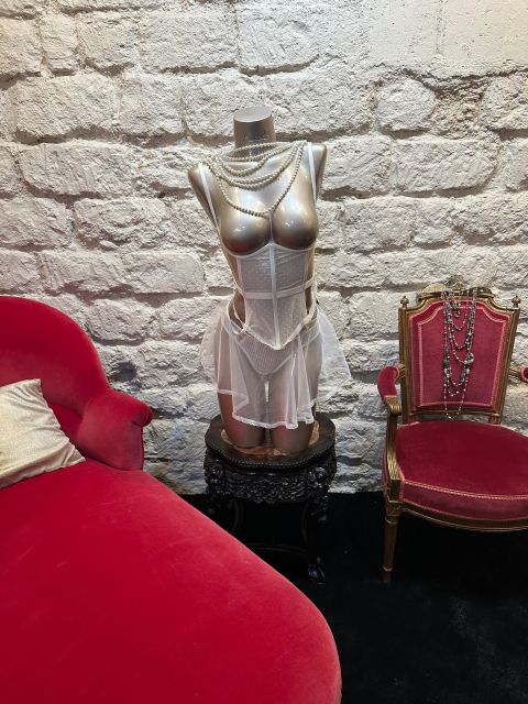 Paris: Private Lingerie Fitting activity - Champagne and Sweet Treats: An Indulgent Touch