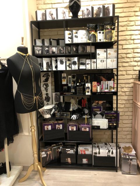 Paris: Private Lingerie Fitting activity - How the Itinerary Unfolds