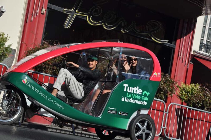 Paris: Private Montmartre Tour by Bike-Cab - Accessibility and Group Size