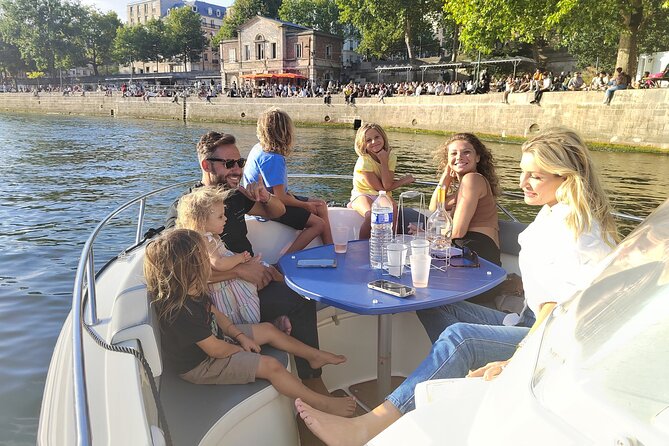 Paris Private Seine River Cruise with Captain - Practical Details: Logistics, Comfort, and Tips