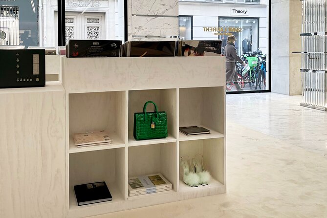 Paris Private Shopping Spree & Walking Tour with a Local Guide - Exploring Rue Tiquetonne: Thrift Shops and French Creators