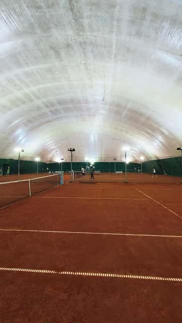 Paris: Private Tennis Session on Clay Courts with Transfer - Key Points