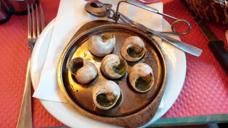 Paris: Private Tour with a Local Guide - The Guide’s Approach and Personalization