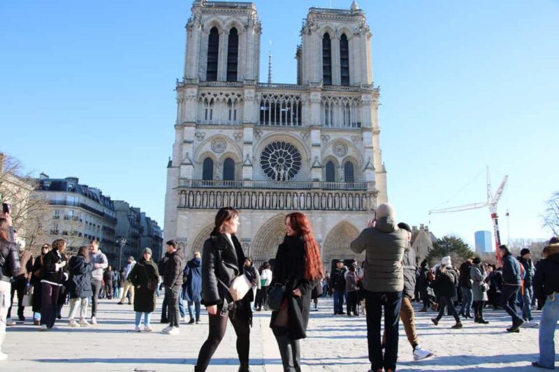 Paris: Private Walking Tour with Notre Dame Medal - Comparing Similar Experiences in Paris