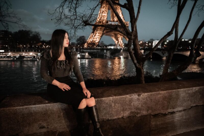 Paris: Quick Private Photography Session near Eiffel Tower - Review Highlights and Real-World Feedback