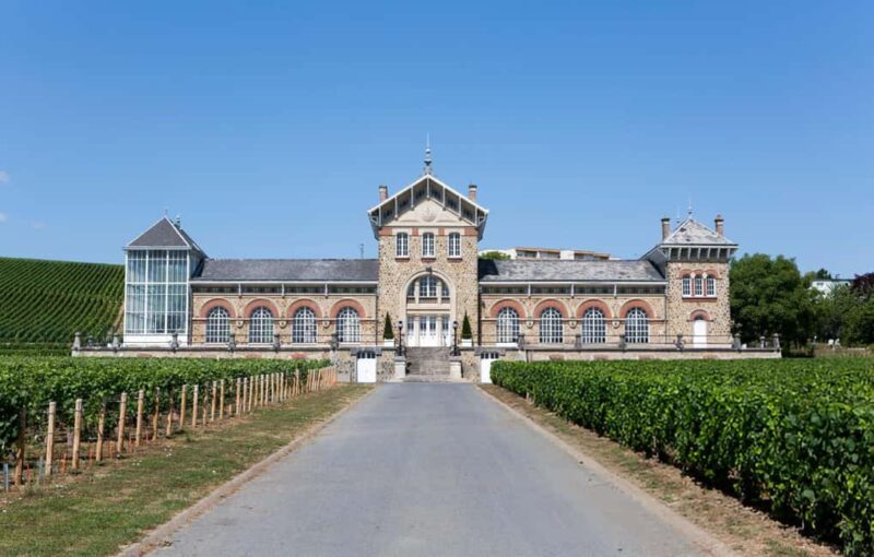 Paris: Reims Day Trip with Champagne Tastings - Strolling Along Épernay’s Avenue de Champagne