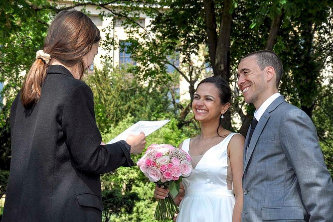 Paris Renew Your Wedding Vows Experience with Professional Photographer - Locations and Spots Selected During the Walk