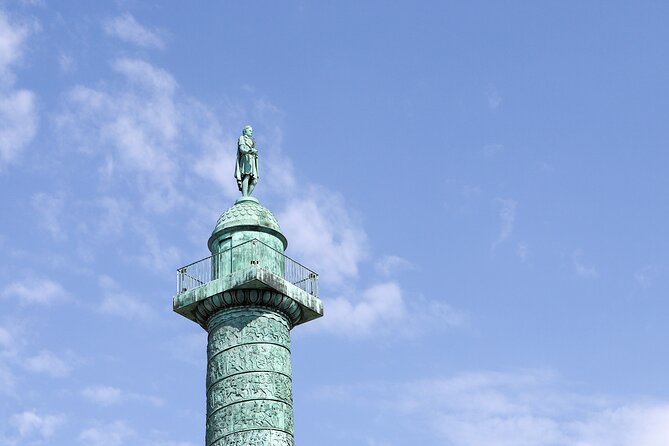 Paris Revolutionary Walking Tour: Iconic French Sights & Stories - Panoramic Views from Pont de la Concorde