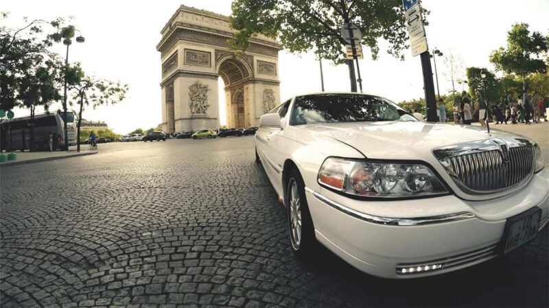 Paris: Romantic Limousine Tour - How the Love Message and Eiffel Tower Sparkle Create a Romantic Highlight