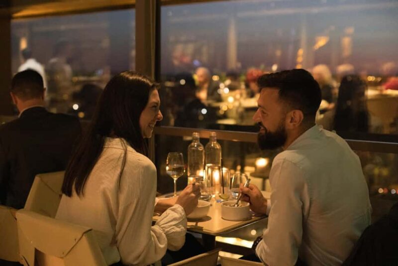 Paris: Romantic Valentine's Day dinner in the Eiffel Tower - How the Valentines Dinner at Madame Brasserie Is Set in the Eiffel Tower
