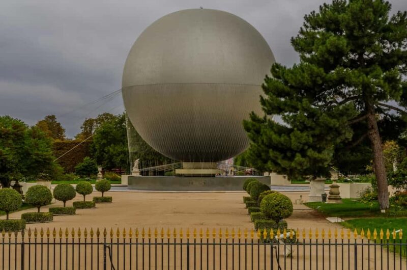 Paris: Royal Palais, Tuileries and D'Orsay Tour - Scenic Walks and Photo Stops in the Gardens and Palace