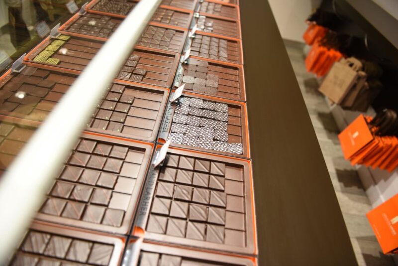 Paris: Saint Germain des Prés Guided Foodie Walking Tour - Landmark Highlights: The Senate, Saint Sulpice, and Luxembourg Gardens