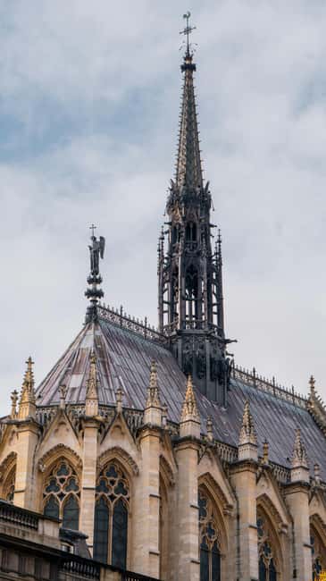 Paris: Sainte-Chapelle, Conciergerie & Notre Dame Tour - Key Points