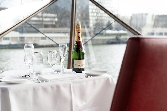 Paris Seine River Marriage Proposal Cruise by Bateaux Mouches - Who Will Love This Experience?