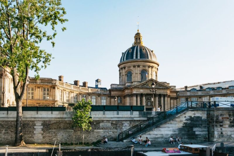 Paris: Seine River Panoramic Views Dinner Cruise - Scenic Highlights and Landmark Views from the Deck