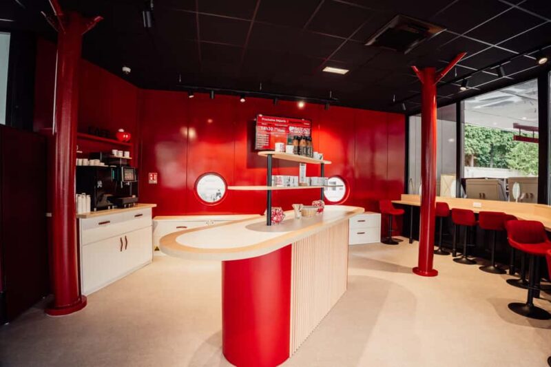 Paris: Seine River Sightseeing Cruise by Bateaux Mouches - Limitations and Considerations