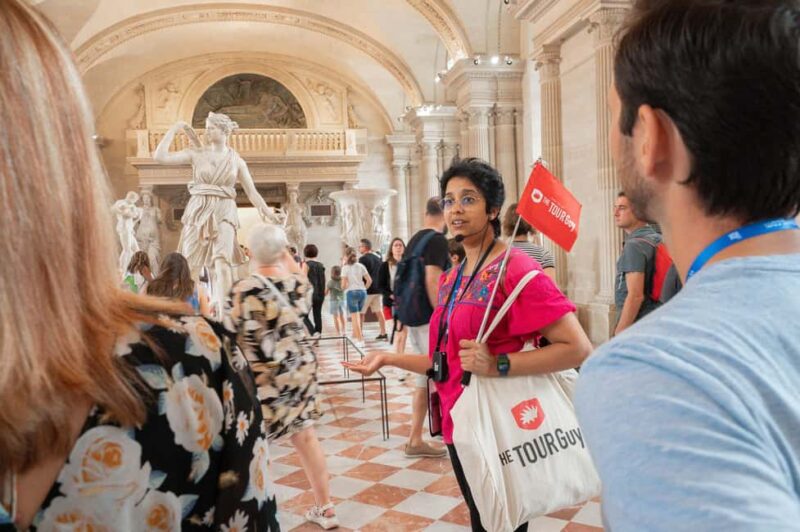 Paris Semi Private Walking Tour: Louvre, Eiffel Tower & Boat - What Makes This Tour Stand Out in Paris