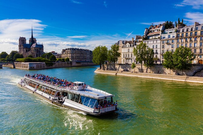 Paris Sightseeing Cruise with Champagne by Bateaux Mouches - Starting Point at Port de la Conférence on the Seines Right Bank