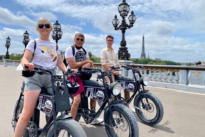 Paris Sightseeing Family Friendly Guided Electric Bike Tour - Key Points
