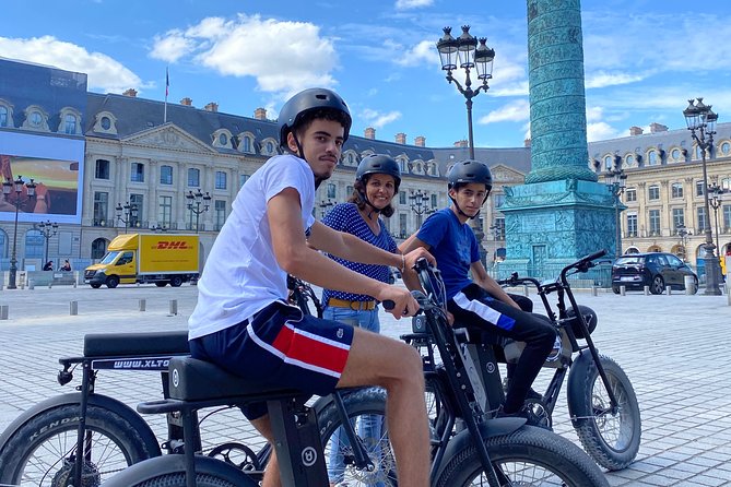 Paris Sightseeing Family Friendly Guided Electric Bike Tour - Final Stops at the Grand Palais and Les Invalides
