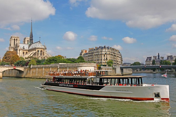 Paris Sightseeing Tour with Seine River Cruise from Disneyland® - Convenient Coach Transfer from Disneyland® Paris