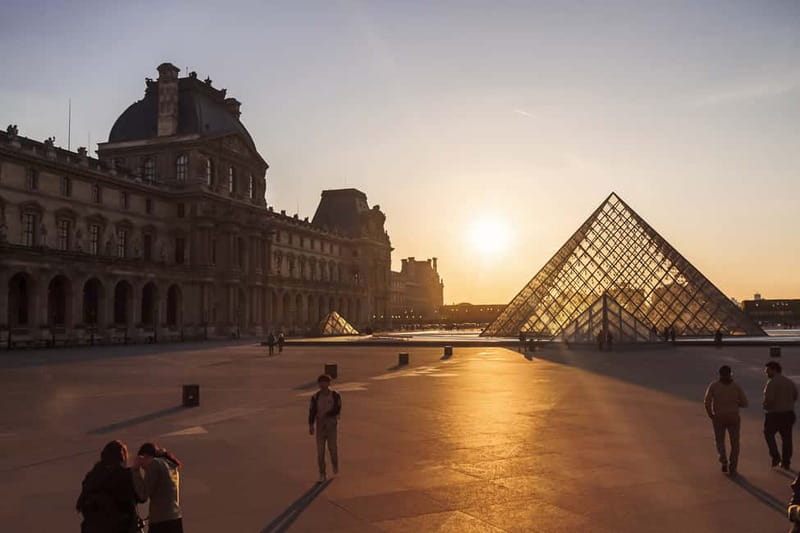 Paris: Skip-the-Line Louvre Highlights Tour with Mona Lisa - The Art Highlights: Mona Lisa, Venus de Milo, and More