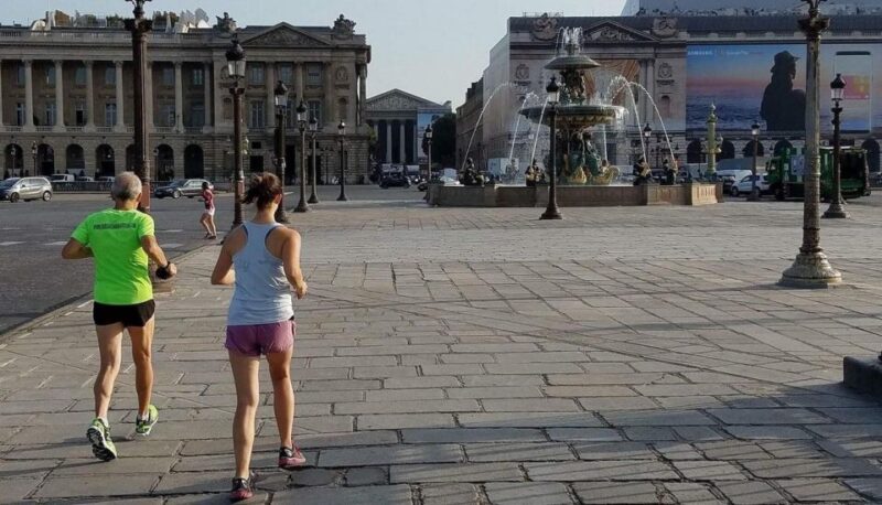 Paris: Sports, fun and educational discovery of the city - The Role of the Expert Guide in Your Paris Run