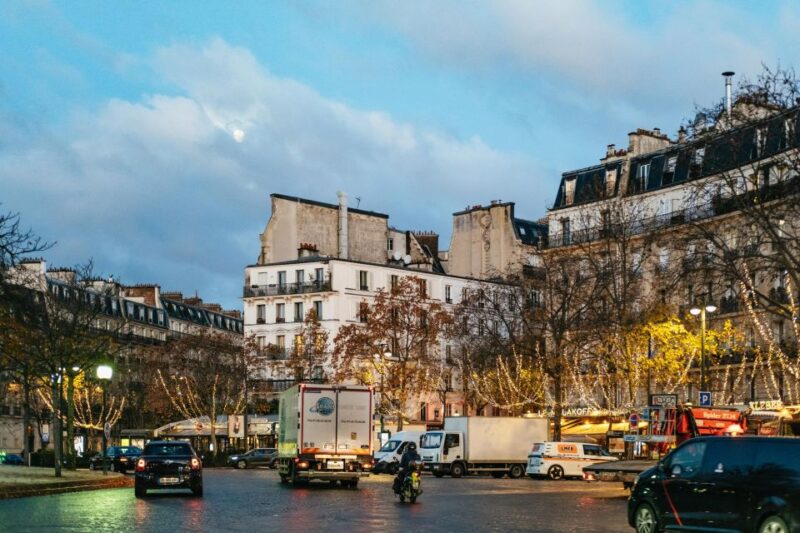 Paris: Sunrise Running and Sightseeing Group Tour - Why This Tour Excels for the Right Travelers