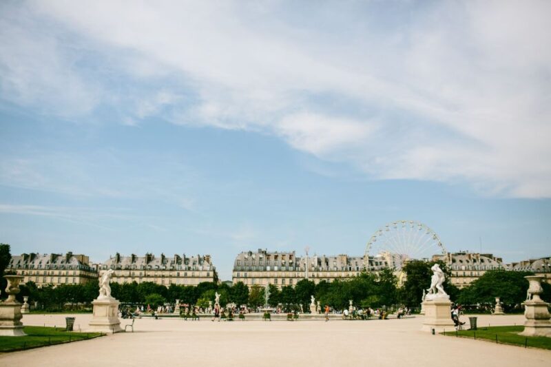 Paris: The Da Vinci Code Walking Tour with a Local Guide - Tour Flexibility and Booking Policies
