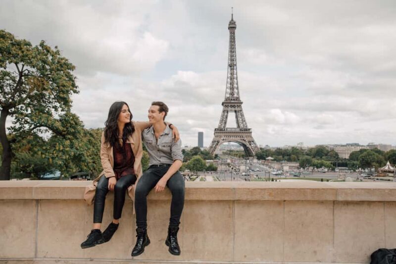Paris: The Essentials, Private Photoshoot - Delivery of Professionally Edited Photos