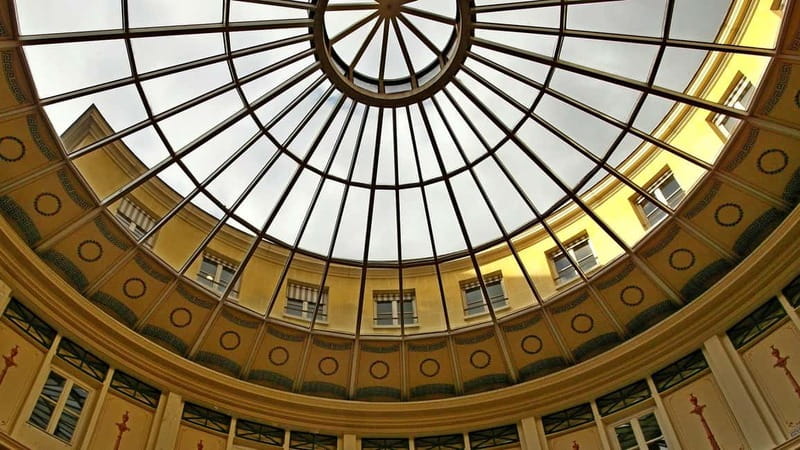 Paris: The Great Crosswalk! Chronological view of Paris! - The Unique Charm of a Cross-Temporal Paris Tour