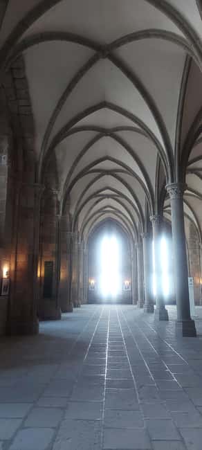 Paris to Mont Saint-Michel Day Trip in luxury van Live Guide - The Experience of the Guide and Customer Service