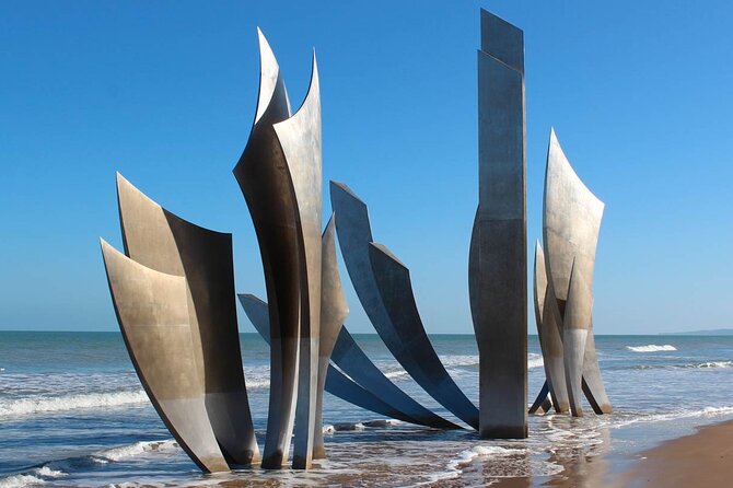 Paris to Normandy D-Day Tour: Utah, Omaha & Cemetery Small Group - Paying Tribute at the American Cemetery