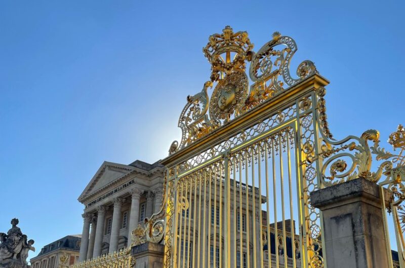 Paris to Versailles: Private Guided Tour with Transport - Personalization and Flexibility of the Tour