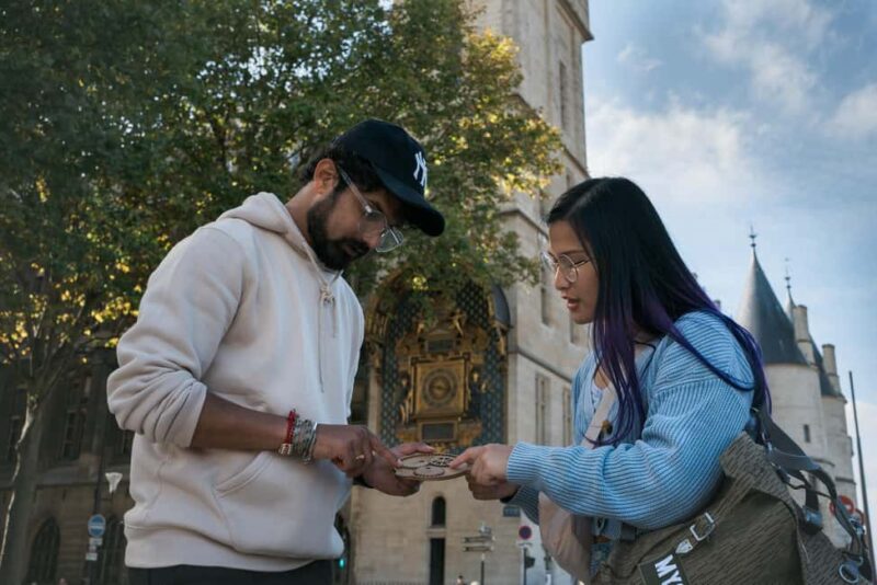 Paris: Treasure Hunt & Walking Tour "Secret Weapon X" - Key Points