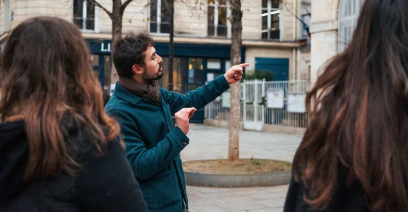 Paris: Treasures of the Marais Walking Tour - Discovering the Historic Streets of the Marais