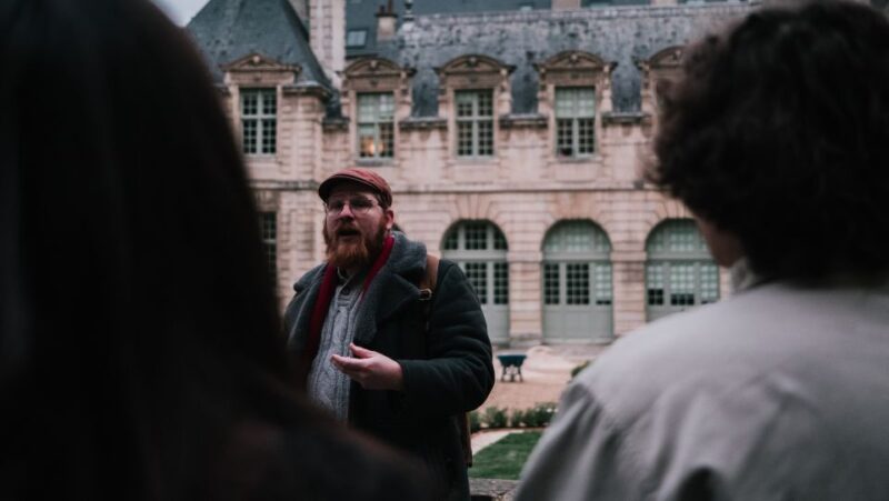 Paris: Treasures of the Marais Walking Tour - The Jewish Quarter and Local Neighborhoods