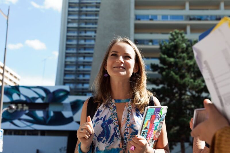 Paris: Urban Art Murals Walking Tour with an Expert - Key Points